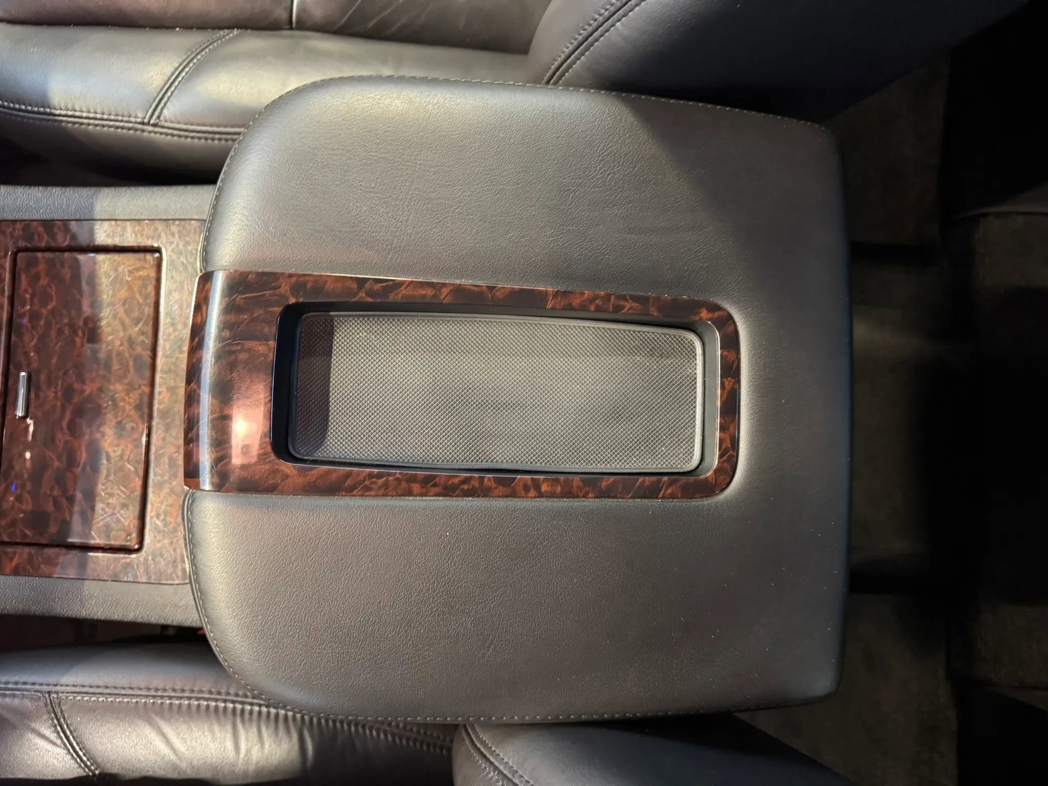 Used 2008 GMC Yukon Denali AWD/4WD image 18