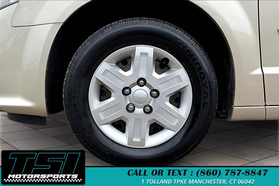 Used 2012 Dodge Grand Caravan SE image 9