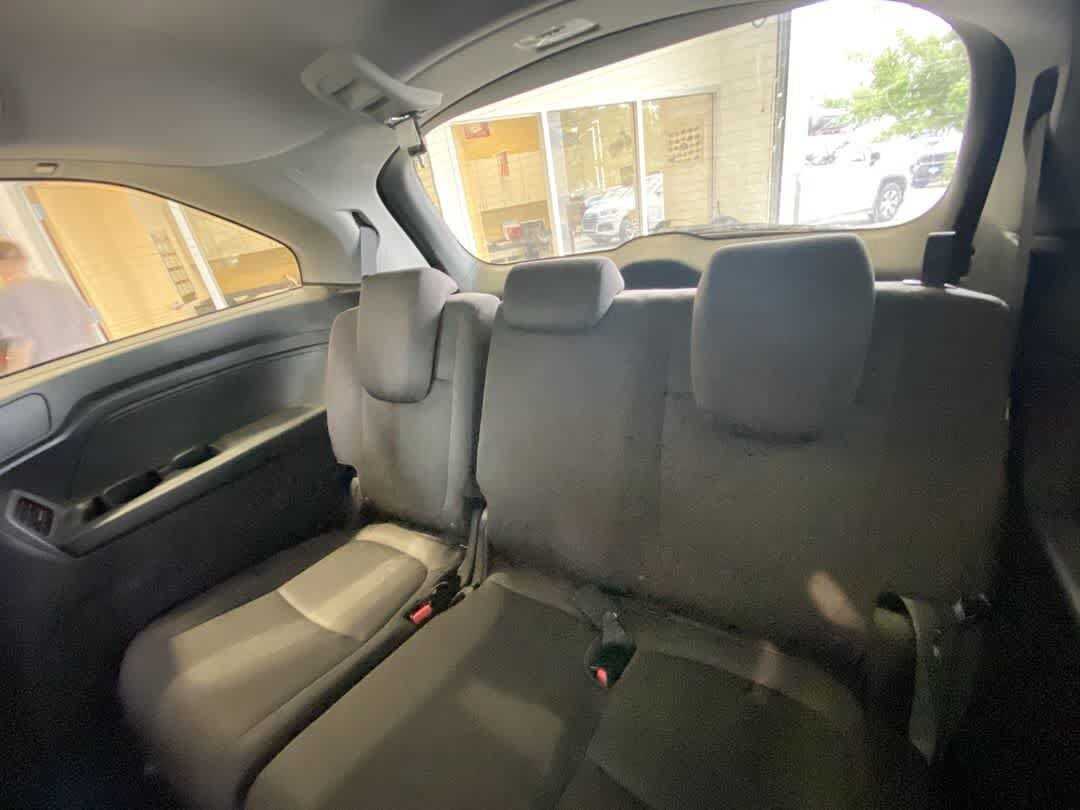 Used 2018 Honda Odyssey EX image 23