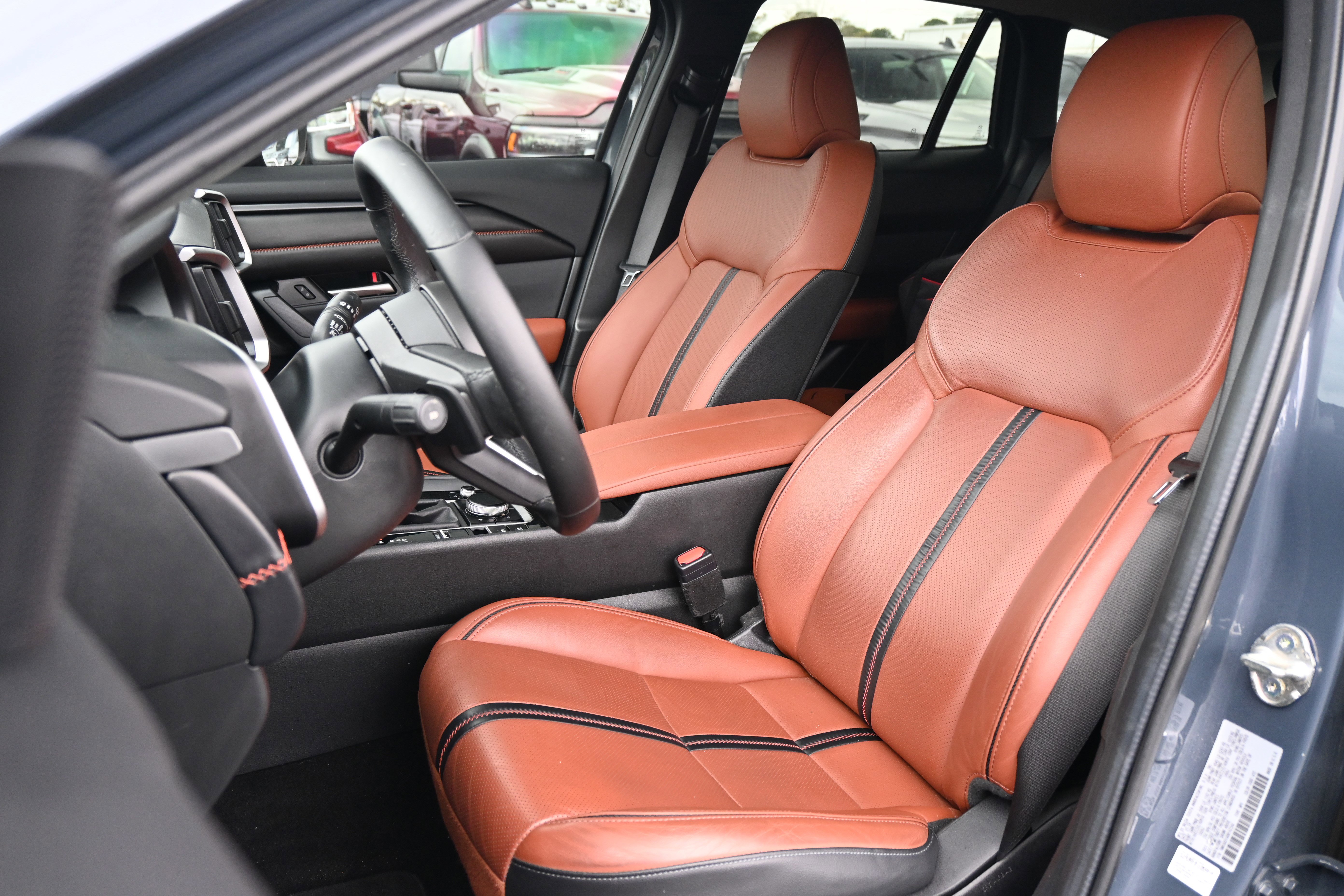 Used 2024 MAZDA CX-50 Meridian Edition image 7