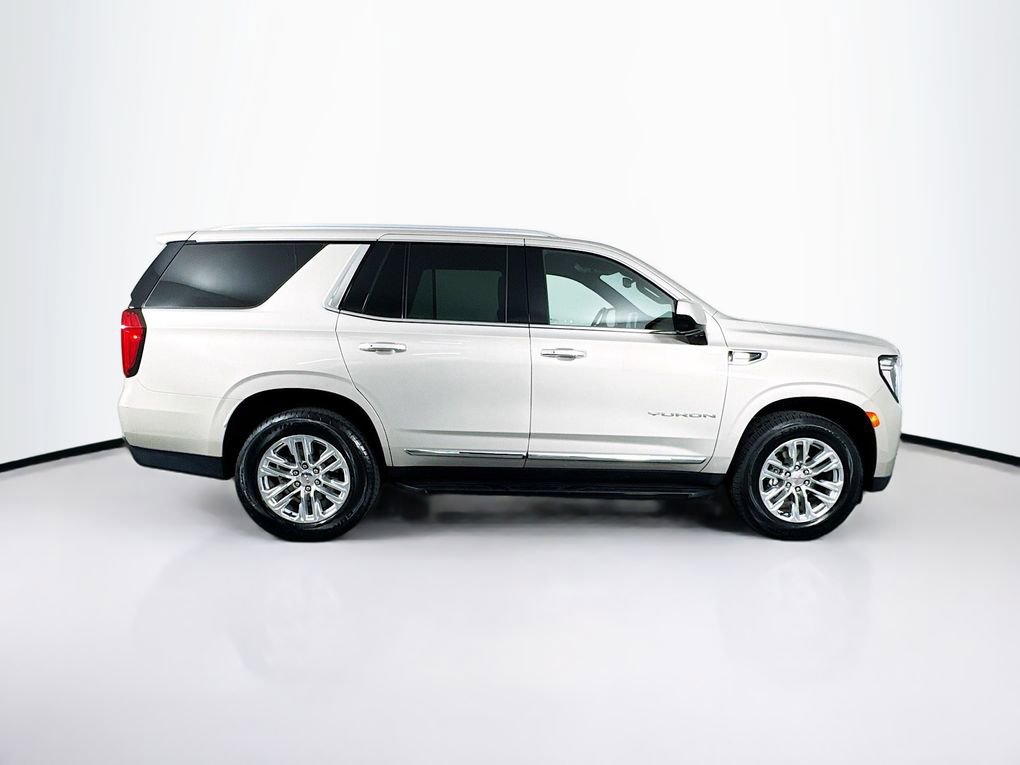 Used 2024 GMC Yukon SLT image 11