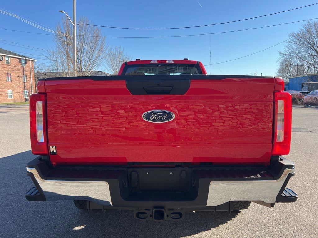 Used 2026 Ford F250 XL w/ XL Off-Road Package image 4