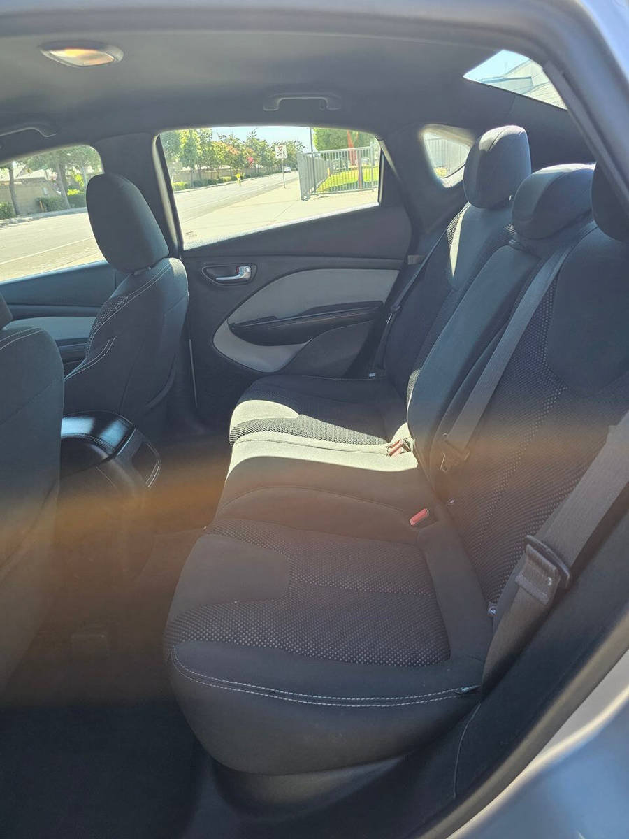 Used 2016 Dodge Dart SXT FWD image 13