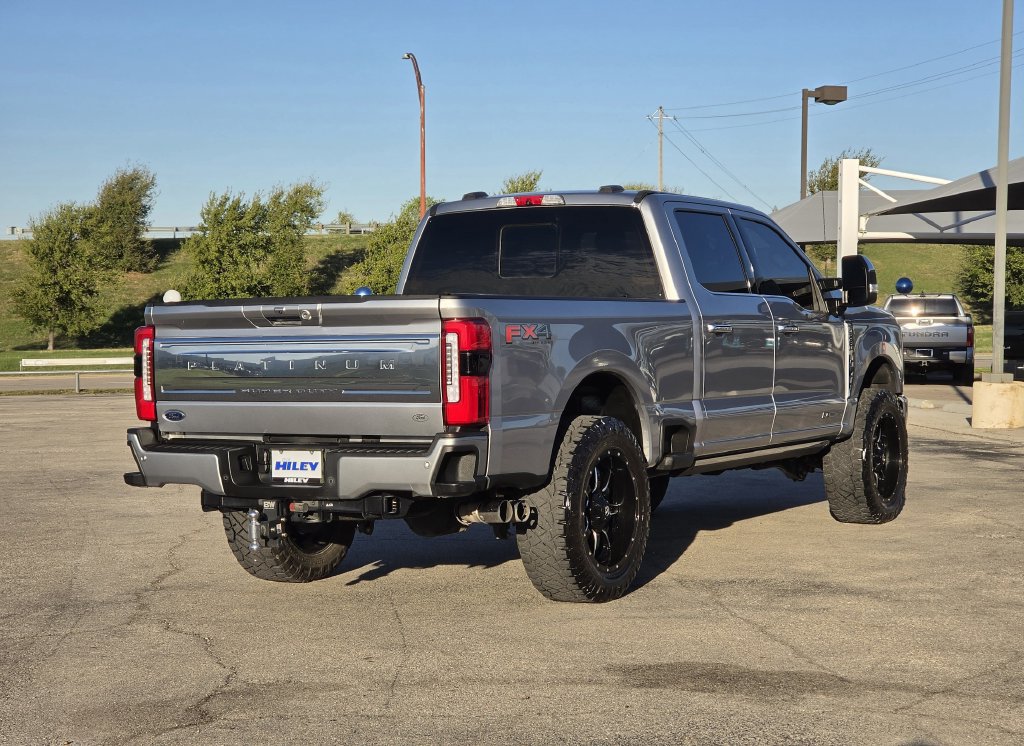Used 2024 Ford F250 Platinum w/ FX4 Off-Road Package AWD/4WD image 5