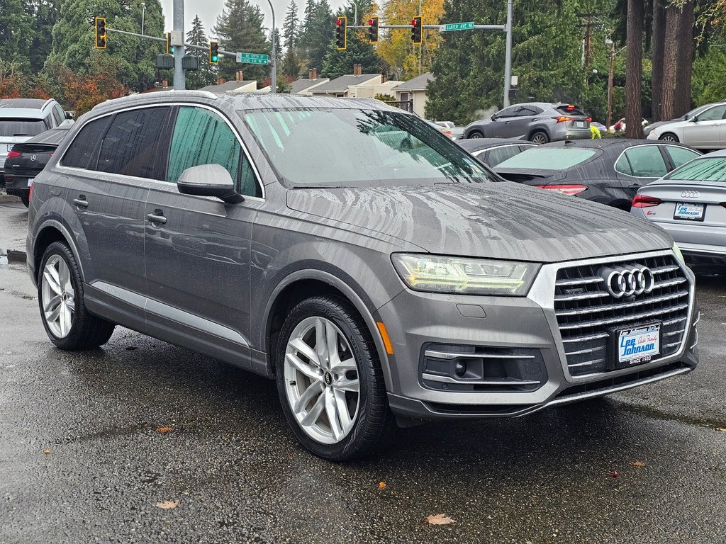 Used 2018 Audi Q7 3.0T Prestige image 3