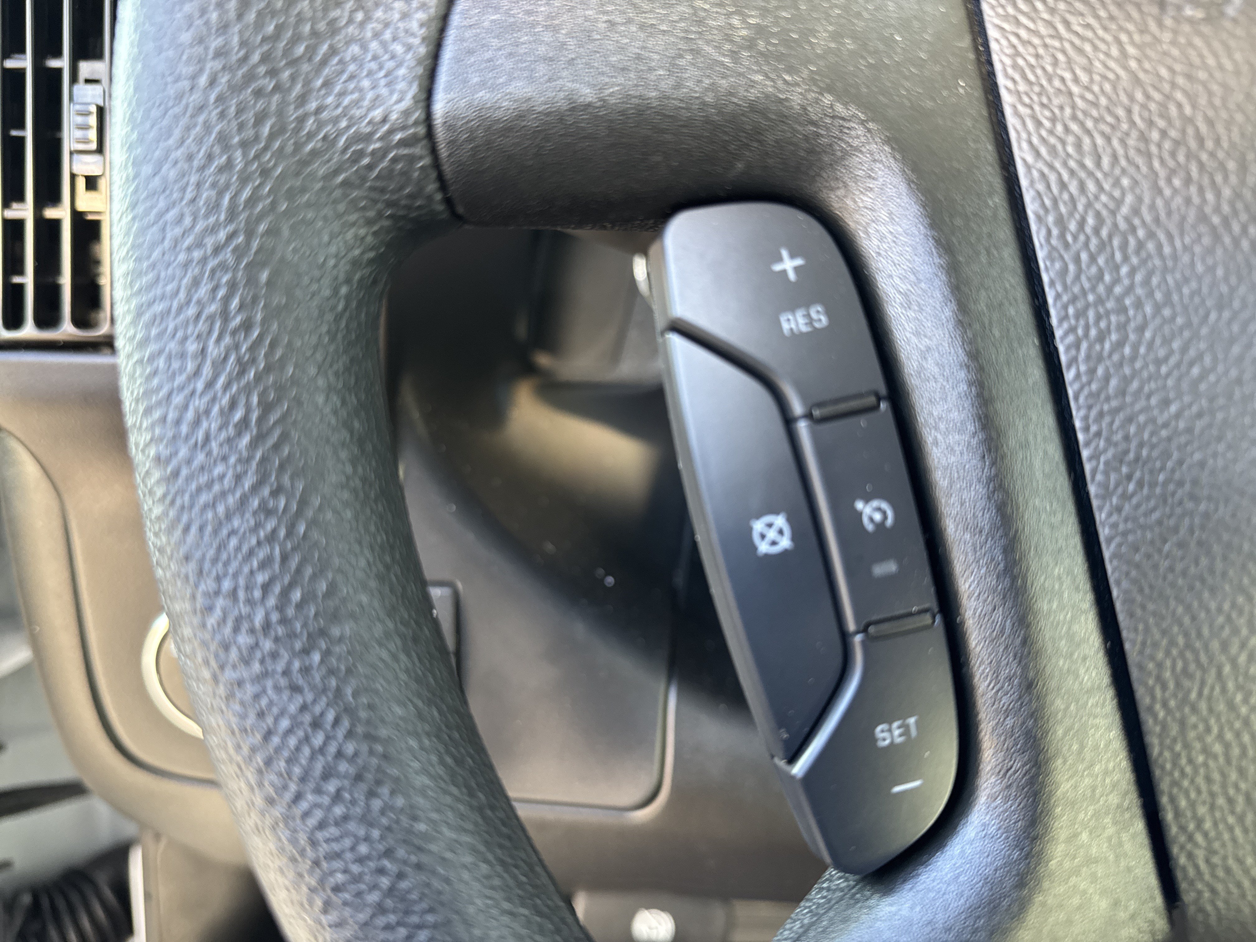 New 2026 GMC Savana 3500 w/ Power Convenience Package RWD image 18