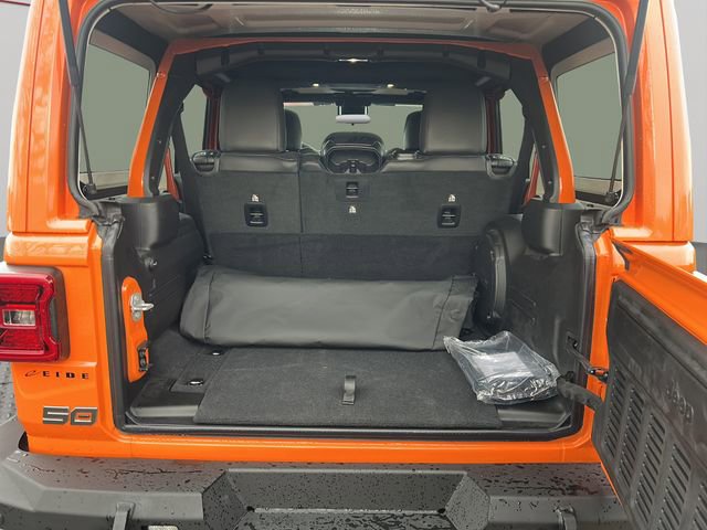 New 2025 Jeep Wrangler Unlimited Sahara w/ Safety Group image 22