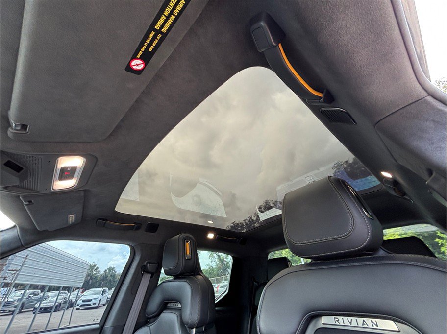 Used 2022 Rivian R1T Adventure AWD/4WD image 35