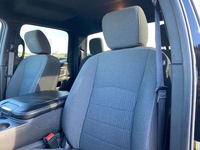 Used 2024 RAM 1500 Classic Warlock AWD/4WD image 12