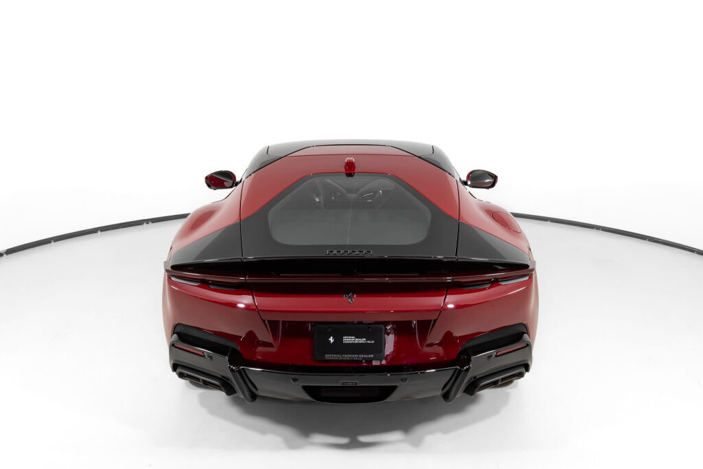 Used 2025 Ferrari 12Cilindri RWD image 7
