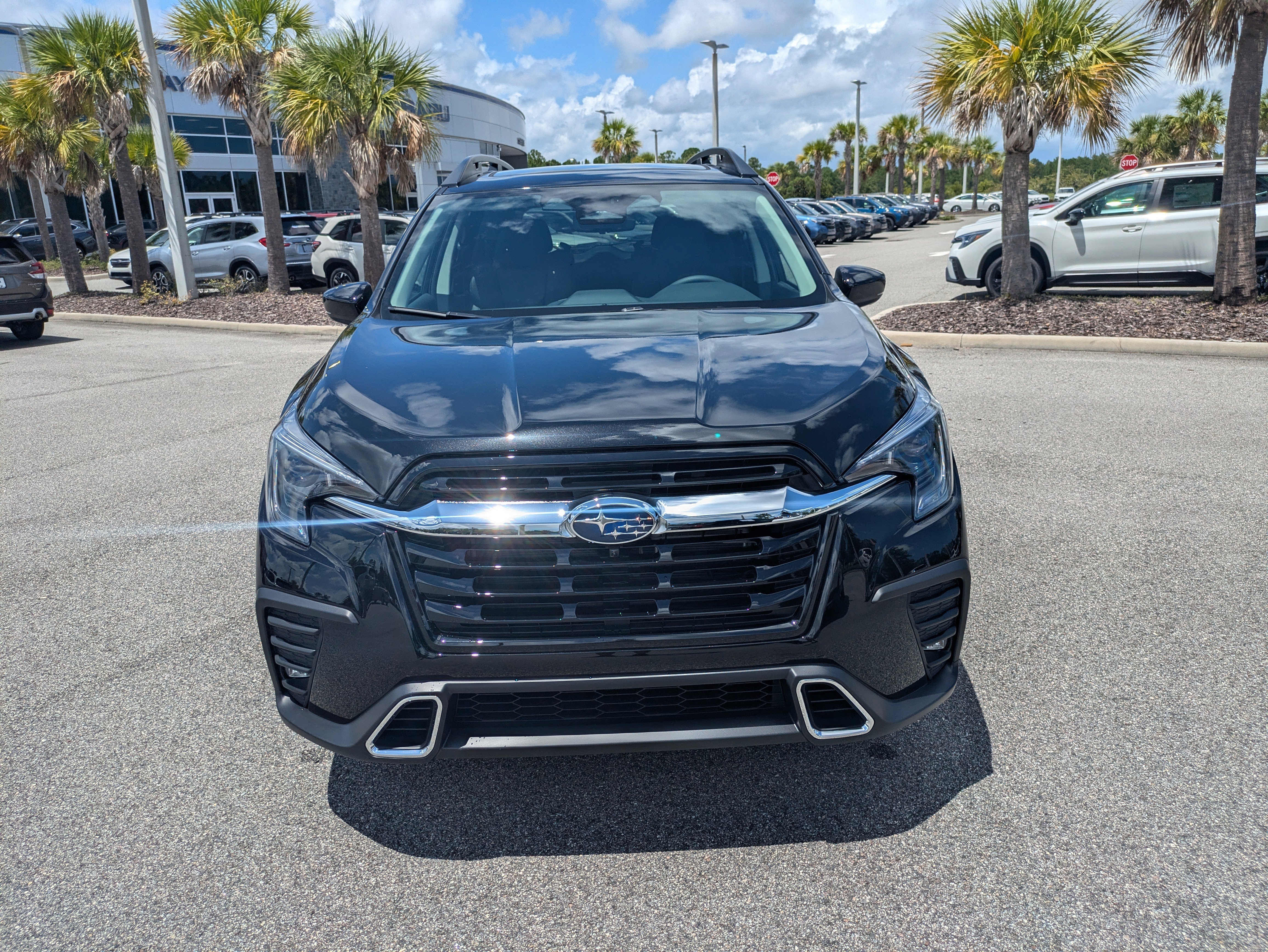 Used 2025 Subaru Ascent Touring w/ Popular Package #1 image 8