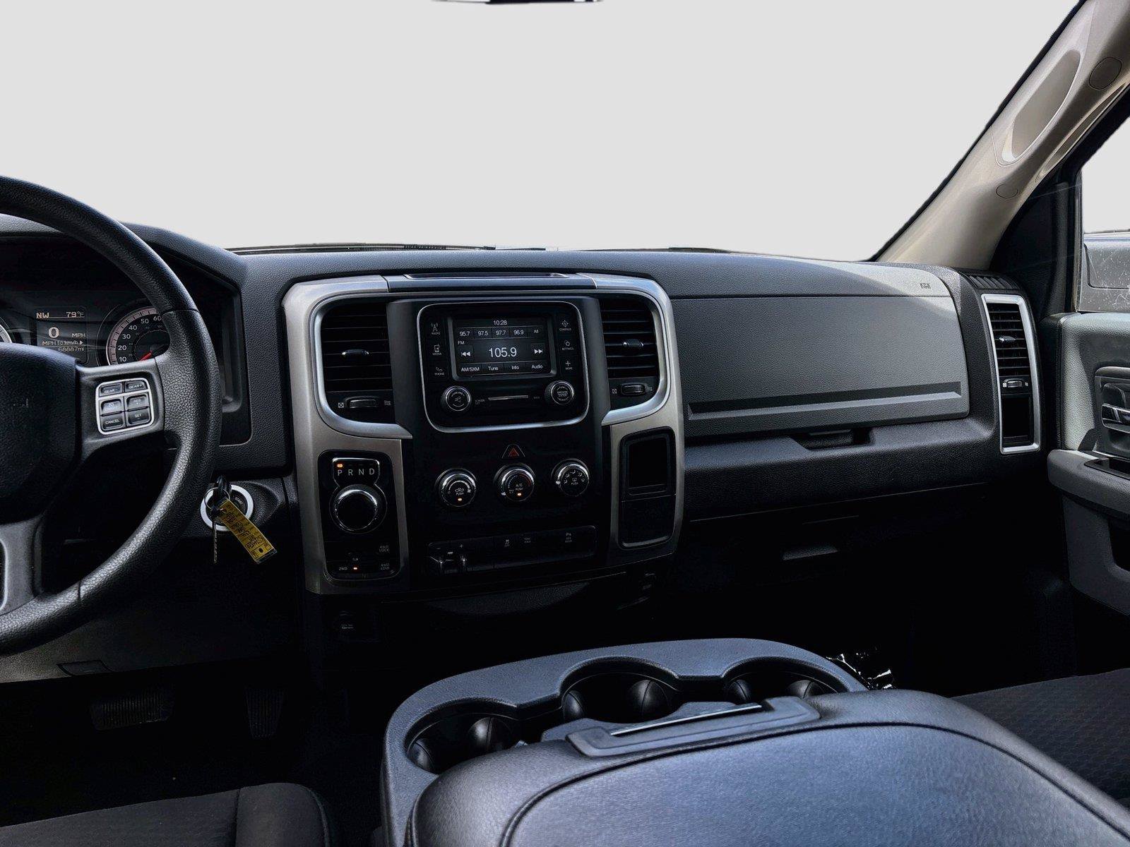 Used 2019 RAM 1500 Warlock AWD/4WD image 16
