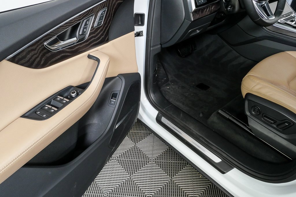 Used 2022 Audi Q7 3.0T Premium Plus w/ Premium Plus Package image 8