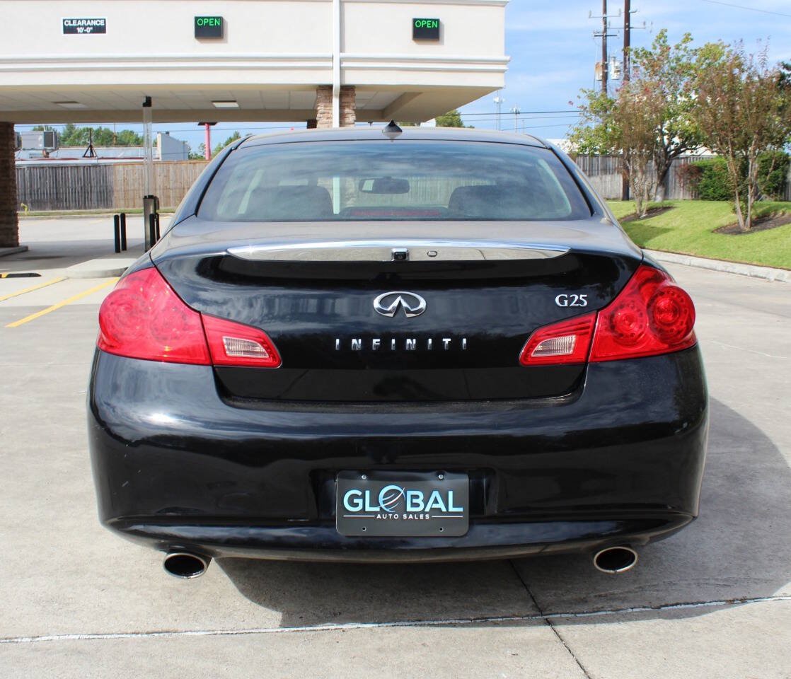 Used 2012 INFINITI G25 Journey RWD image 6
