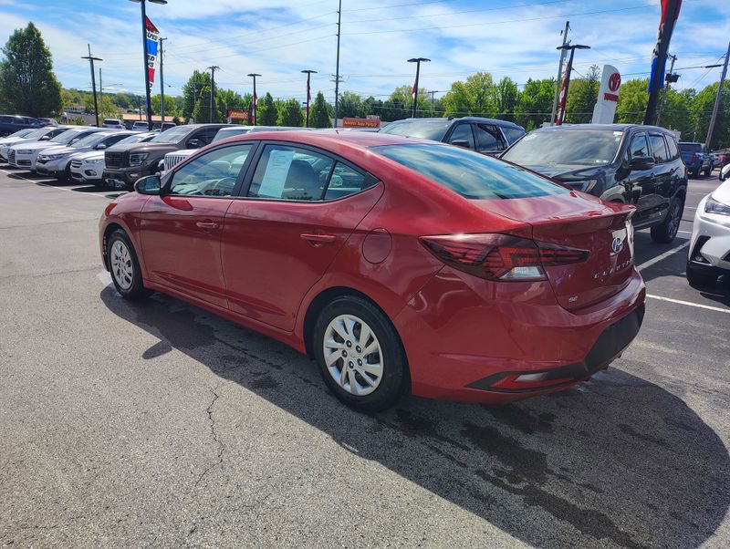 Used 2020 Hyundai Elantra SE FWD image 6
