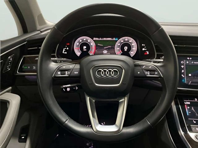 Used 2023 Audi Q7 3.0T Premium Plus w/ Premium Plus Package AWD/4WD image 12