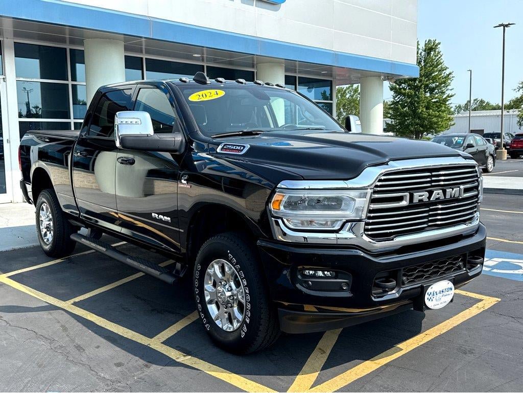 Used 2024 RAM 2500 Laramie AWD/4WD image 1