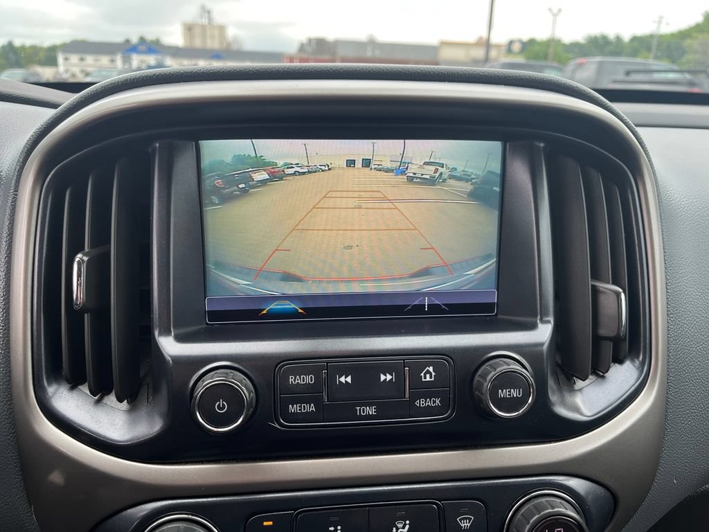 Used 2018 Chevrolet Colorado Z71 AWD/4WD image 21