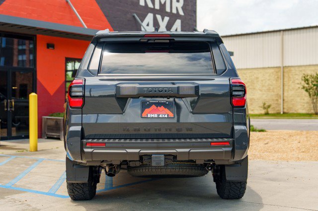 Used 2025 Toyota 4Runner TRD Off-Road Premium image 6