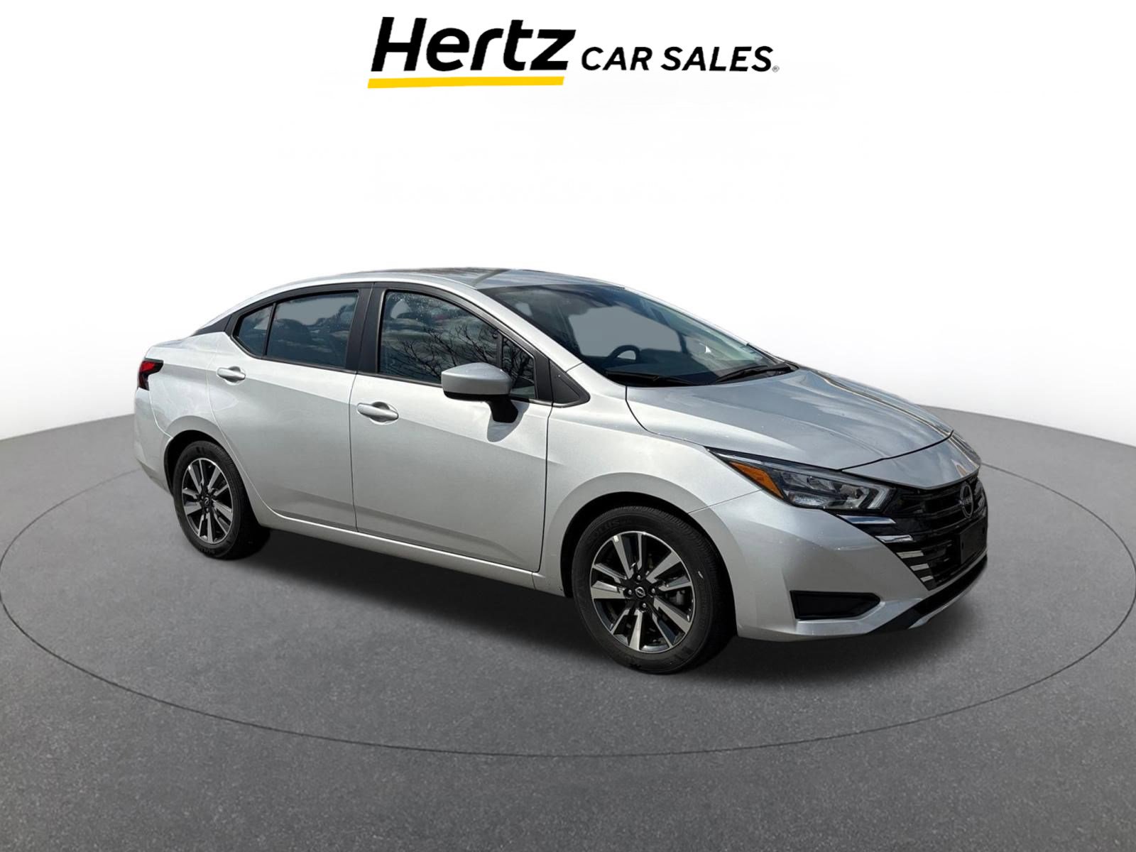 Used 2025 Nissan Versa SV FWD image 1