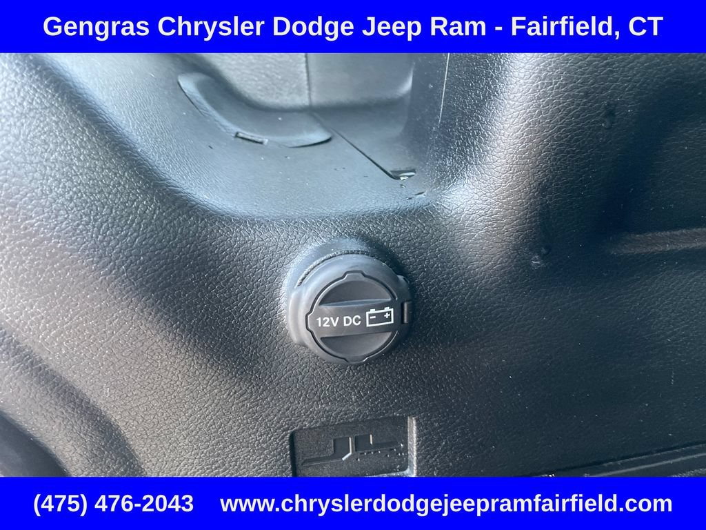 Certified 2021 Jeep Wrangler Unlimited Sahara AWD/4WD image 31