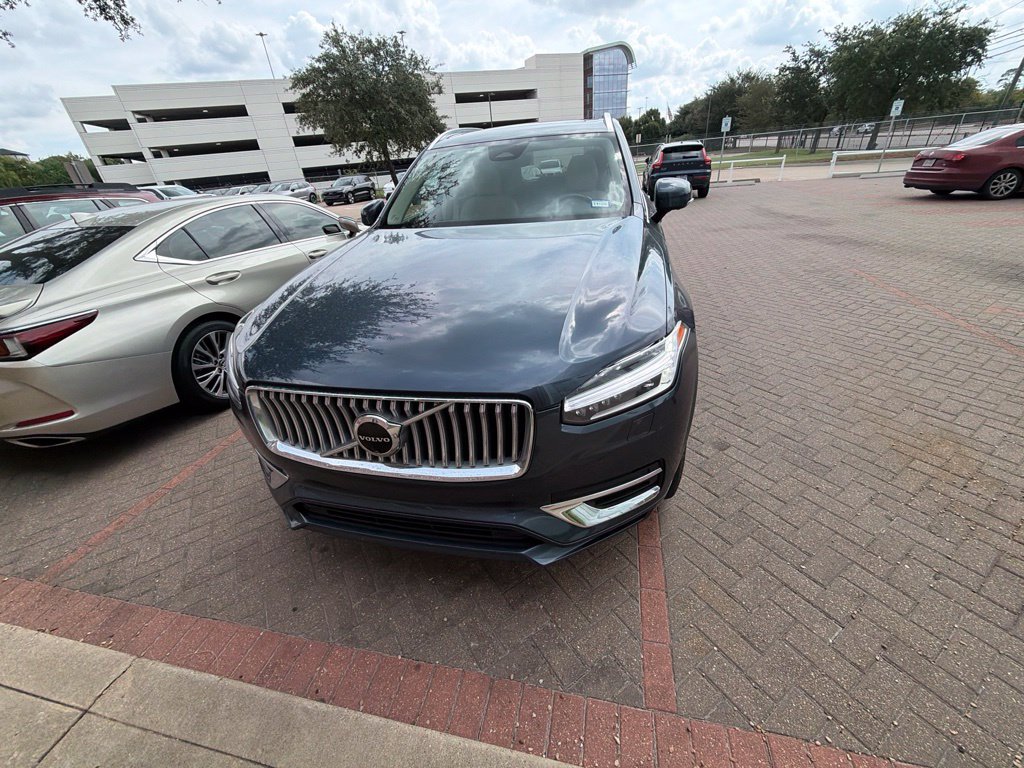 Used 2024 Volvo XC90 T8 Plus w/ Protection Package Premier