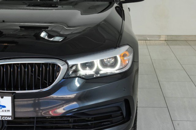 Used 2020 BMW 540i xDrive image 49