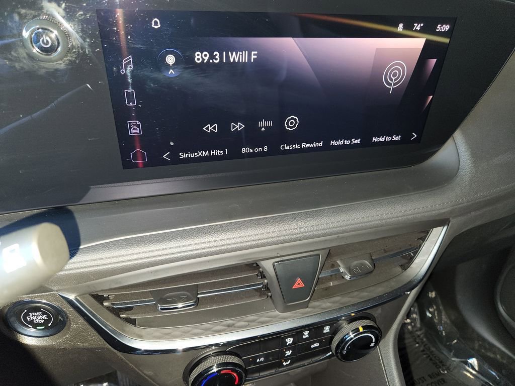 Used 2025 Buick Encore GX Preferred image 32