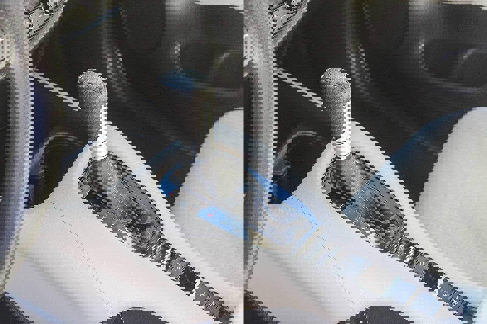 Used 2023 Honda HR-V LX image 29