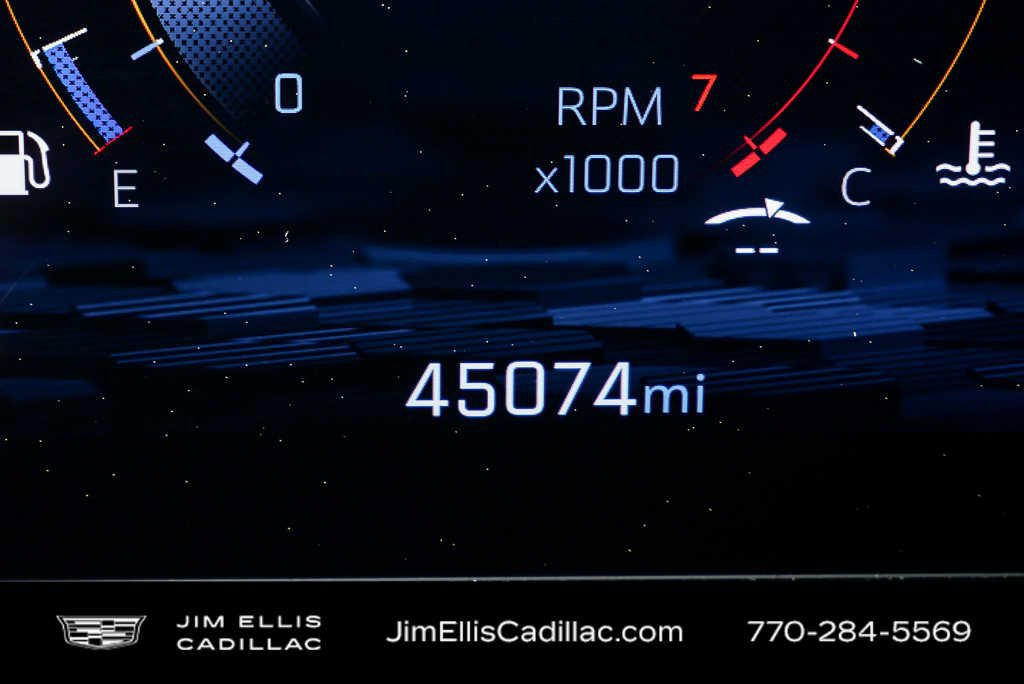 Used 2025 Chevrolet Tahoe LT RWD image 11