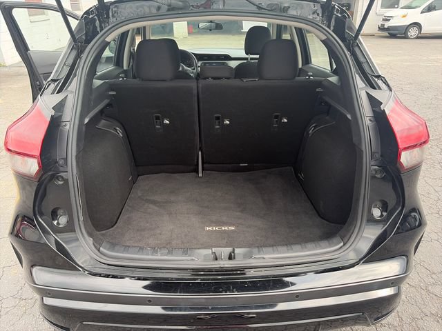 Used 2023 Nissan Kicks SV FWD image 21