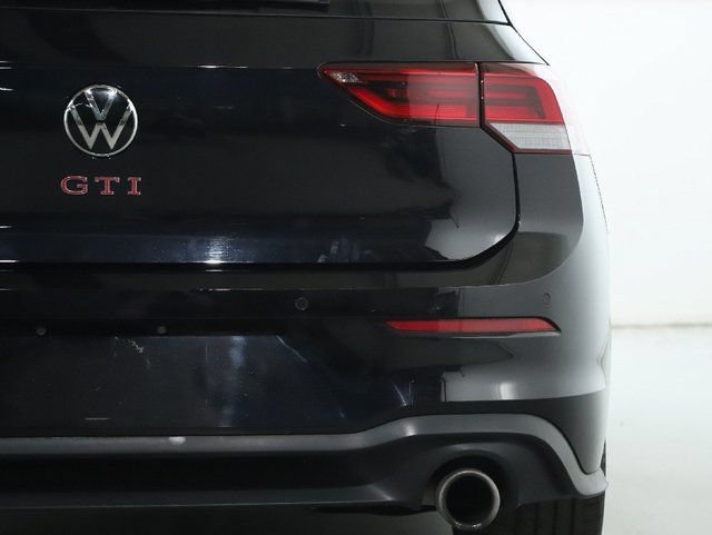 Used 2024 Volkswagen GTI SE FWD image 43