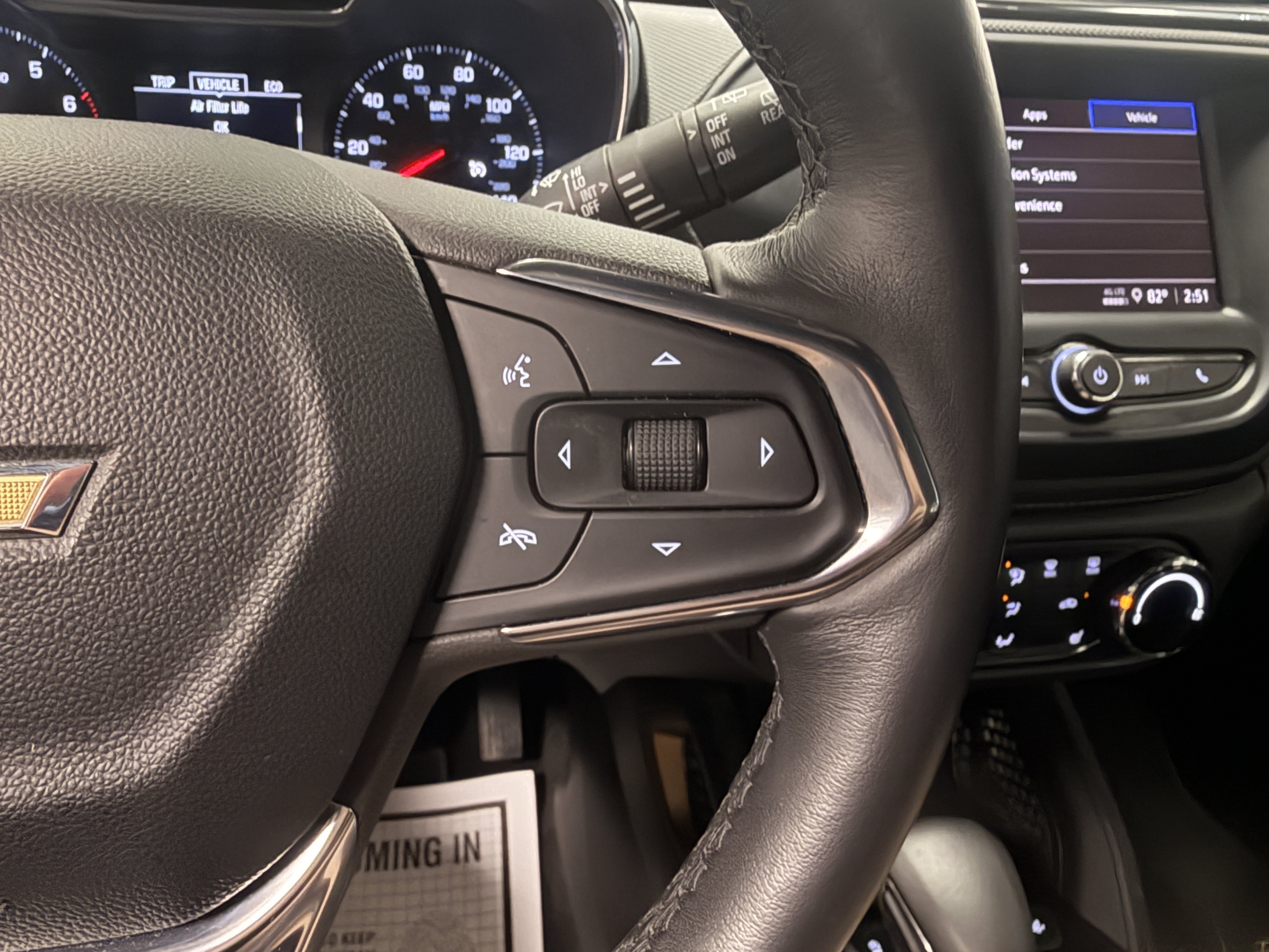Used 2023 Chevrolet TrailBlazer ACTIV FWD image 14