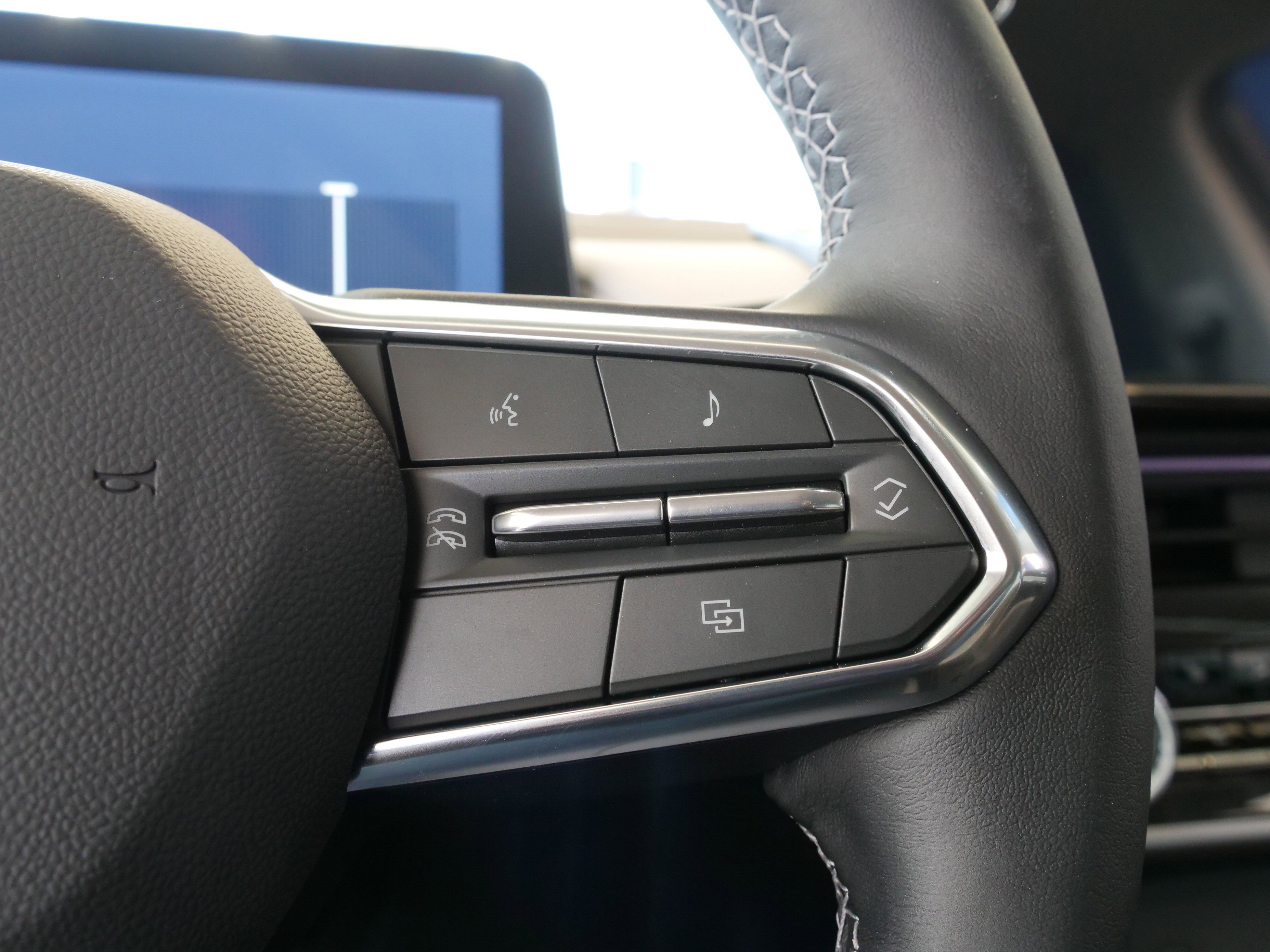 New 2025 Honda Prologue Touring image 23