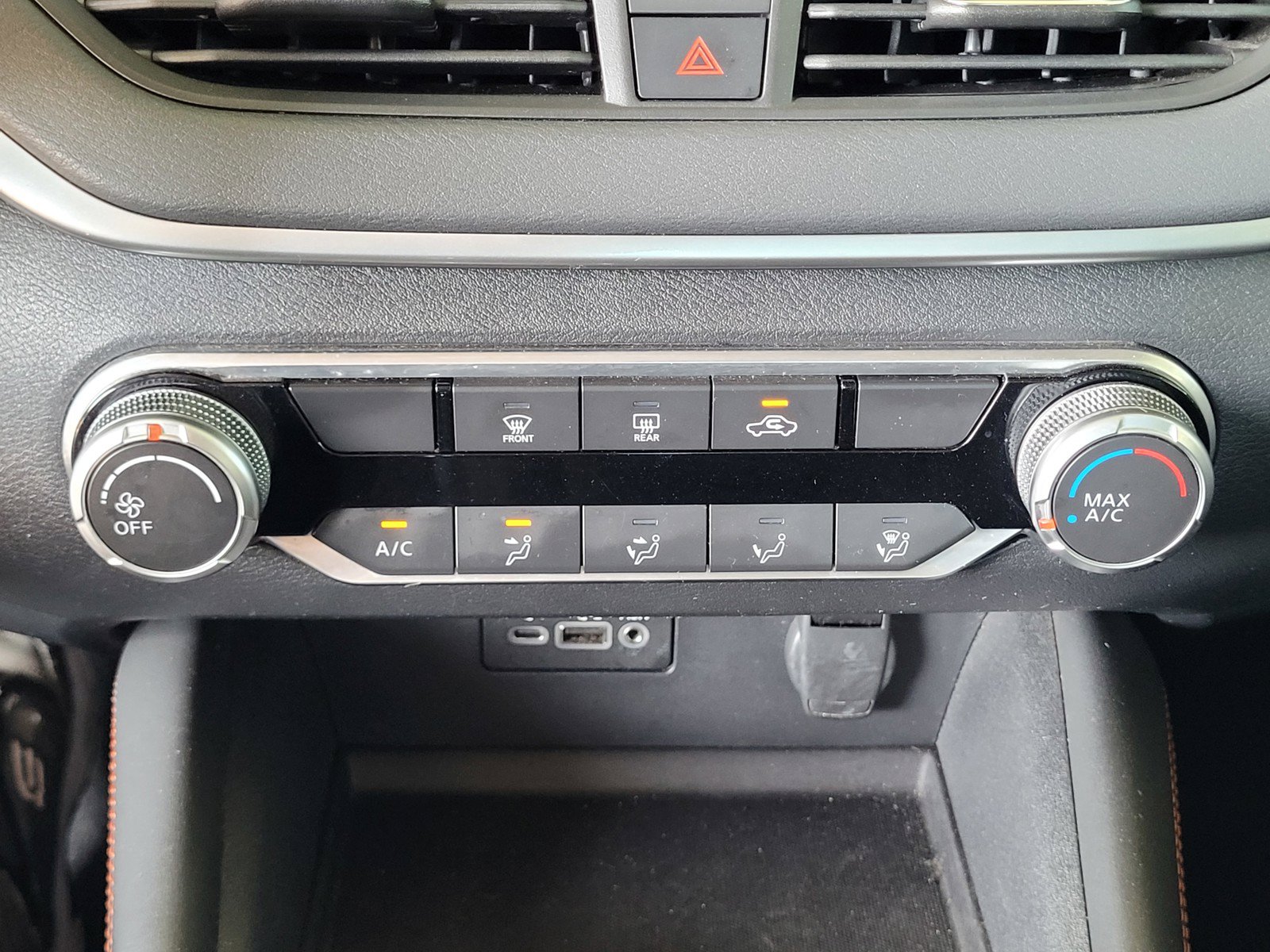 Used 2020 Nissan Altima 2.5 SR FWD image 13