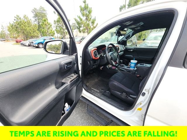 Used 2019 Toyota Tacoma TRD Sport image 23