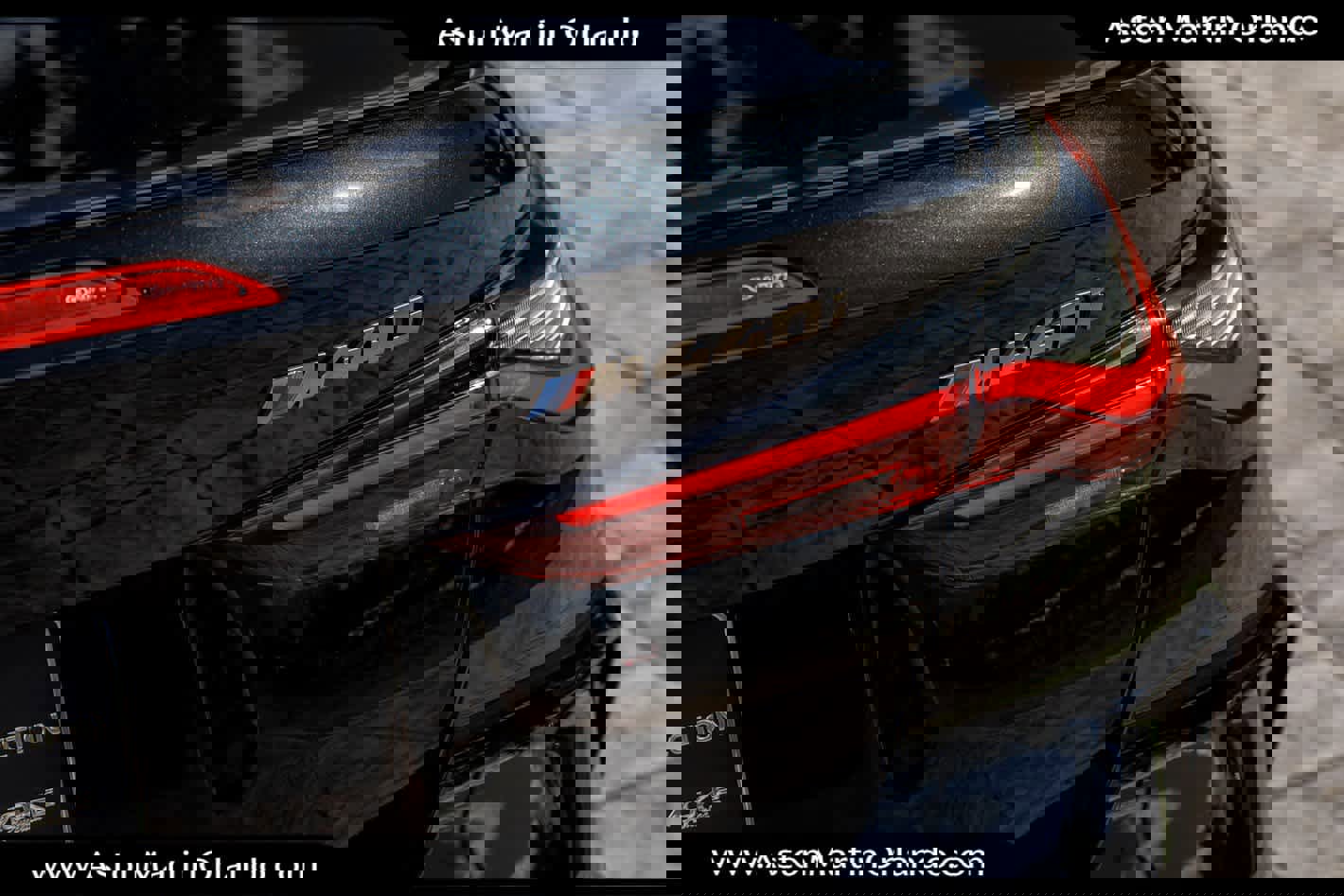 Used 2023 BMW M440i Convertible w/ Premium Package image 29