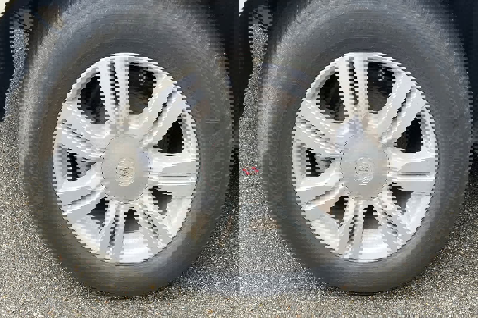 Used 2015 Cadillac SRX Luxury w/ Trailering Package image 14