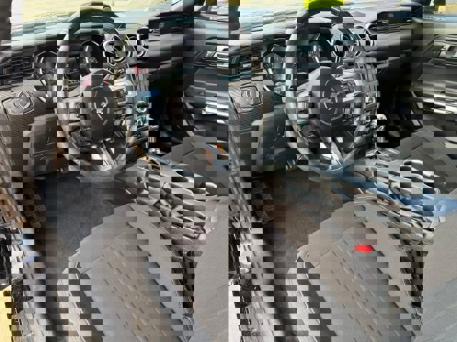 Used 2020 Ford Mustang Coupe image 11