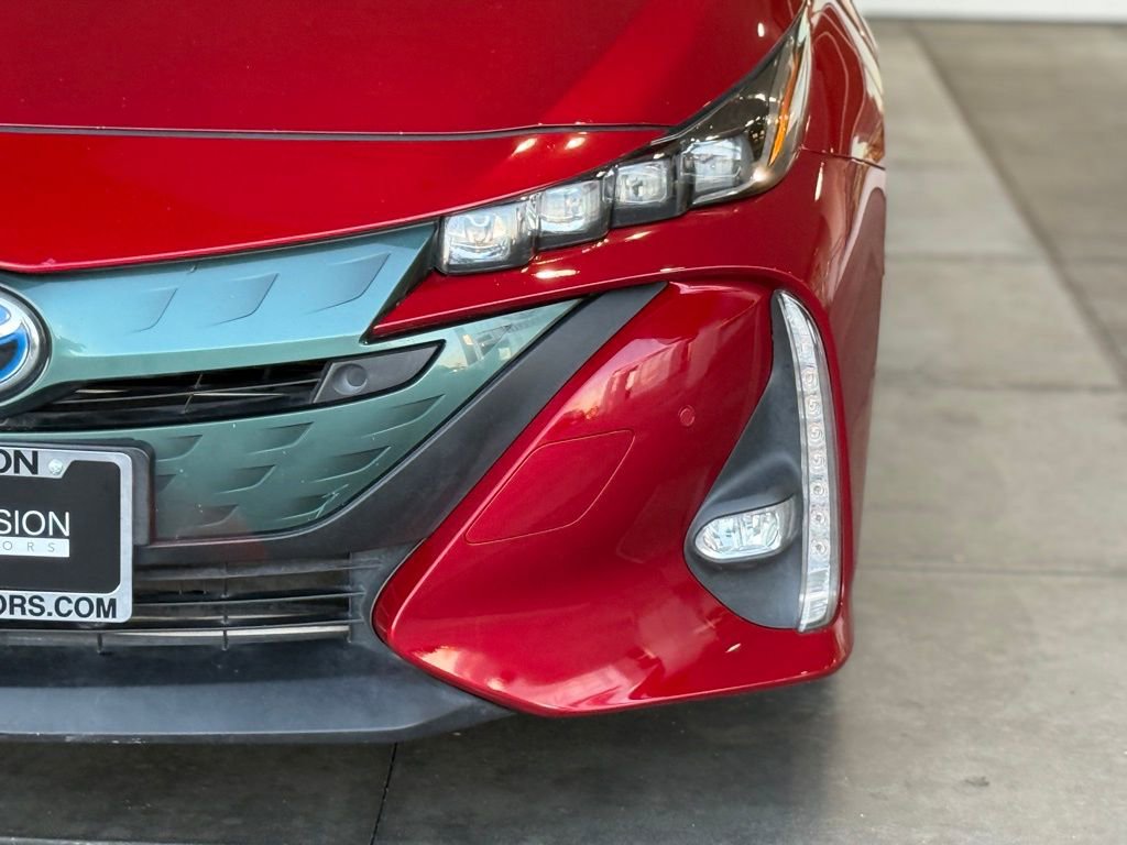 Certified 2018 Toyota Prius Prime Advanced image 5