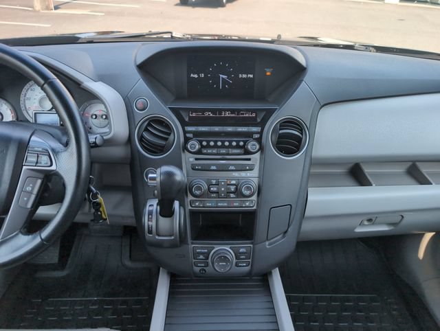 Used 2012 Honda Pilot Touring image 24