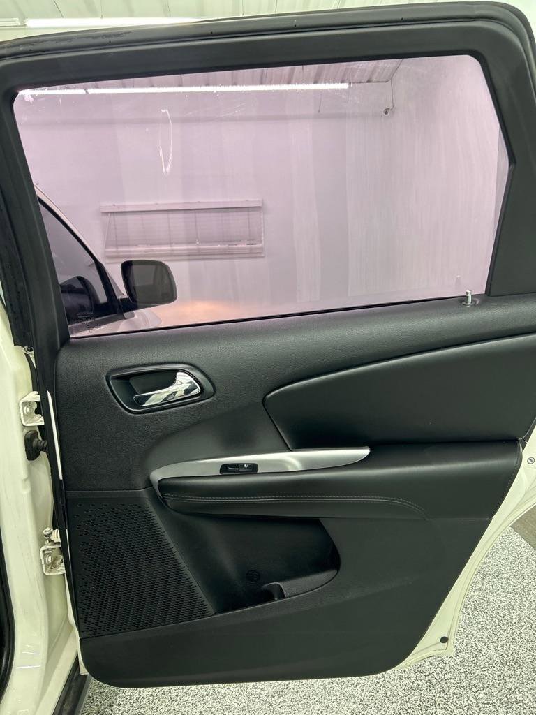 Used 2014 Dodge Journey American Value Package w/ Flexible Seating Group FWD image 19
