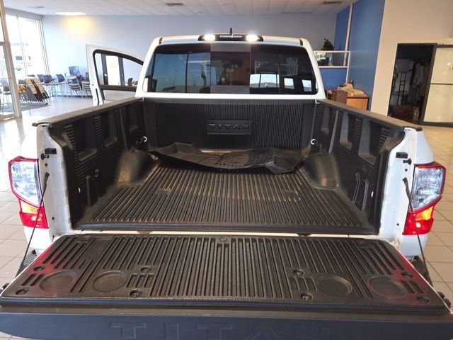 Used 2024 Nissan Titan SV w/ Accessory Utility Package AWD/4WD image 22