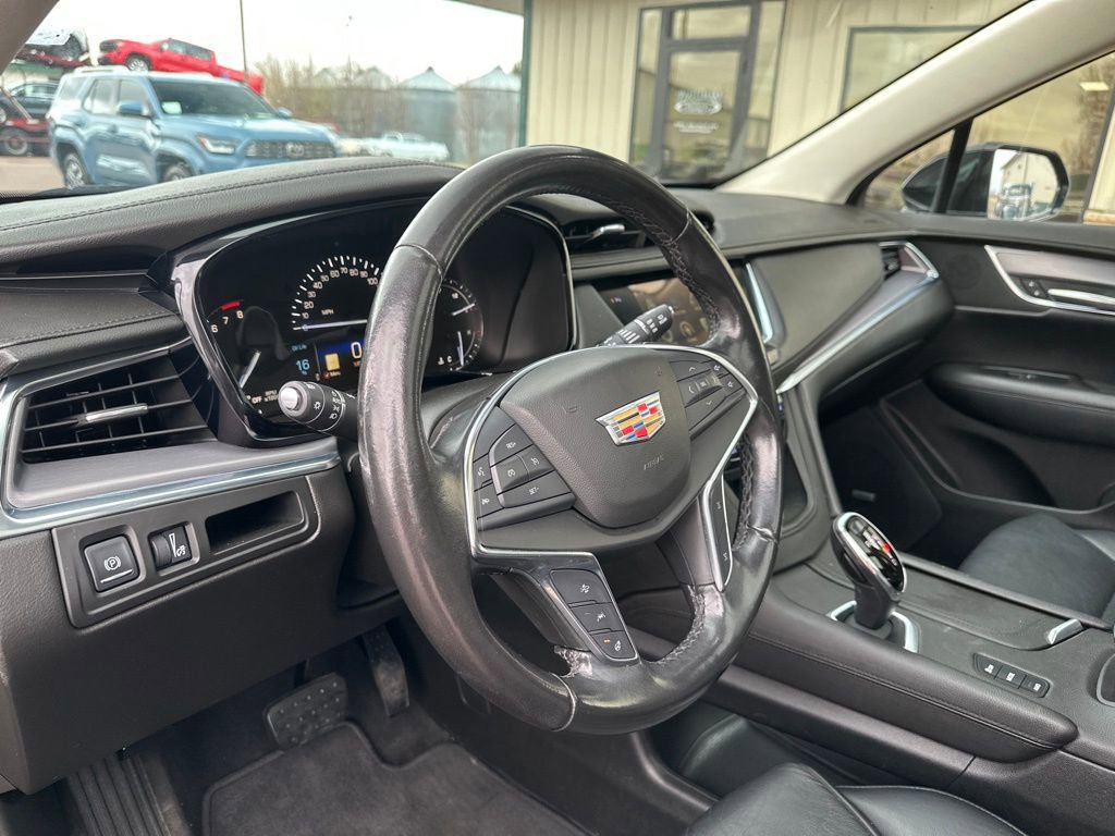 Used 2019 Cadillac XT5 Luxury image 12