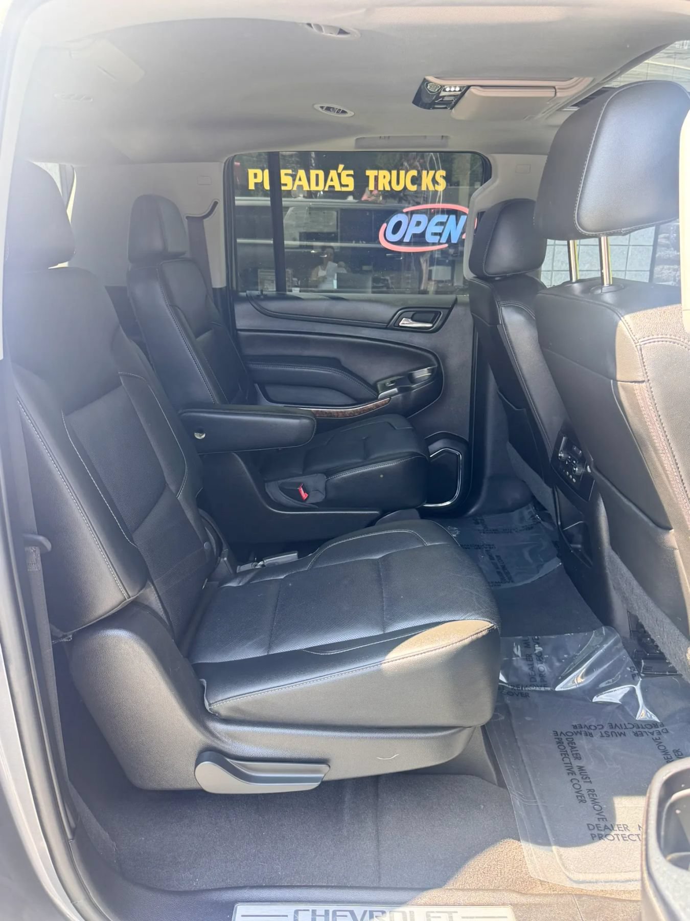 Used 2019 Chevrolet Suburban Premier RWD image 21
