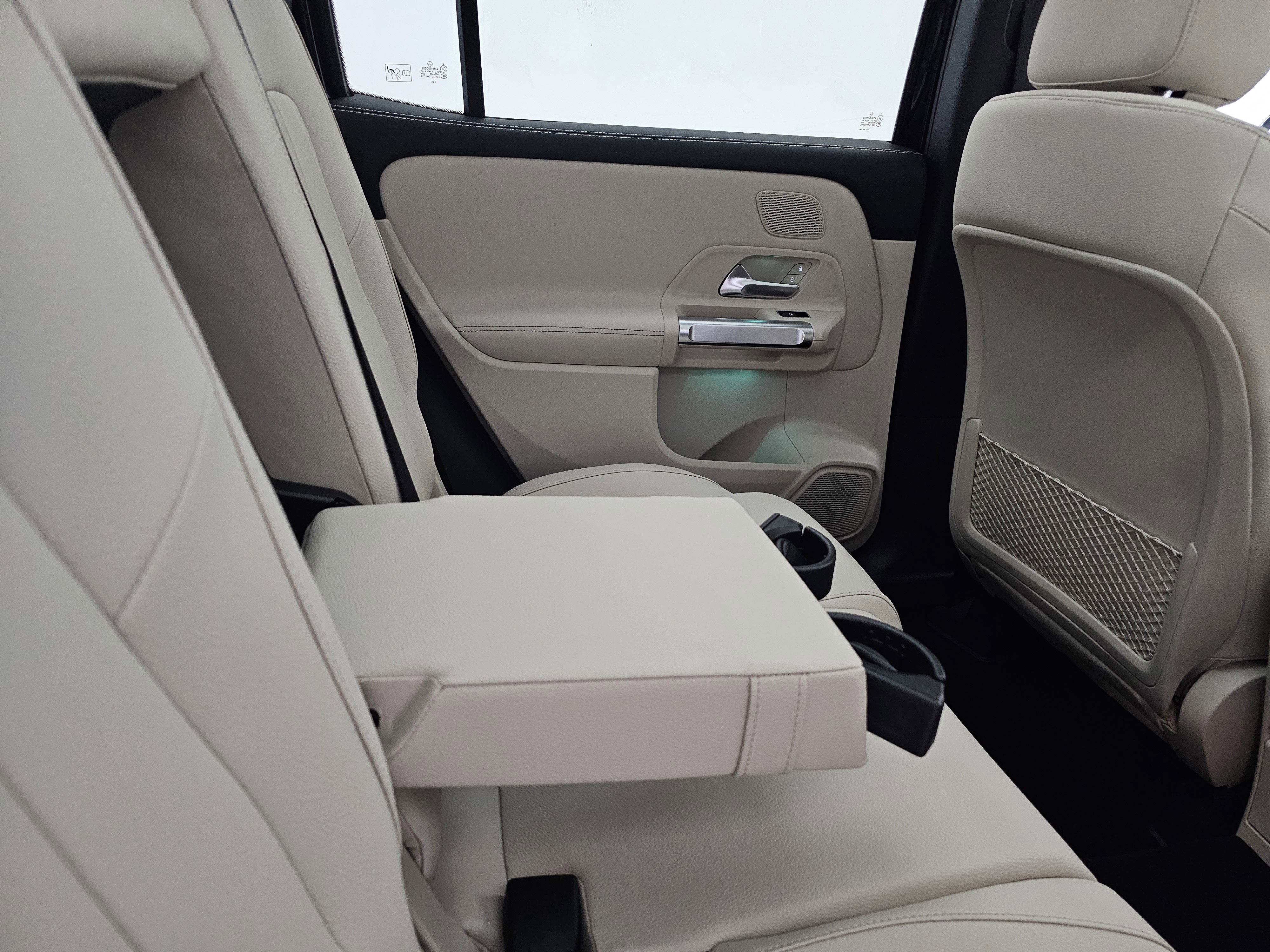 New 2026 Mercedes-Benz GLB 250 4MATIC image 28