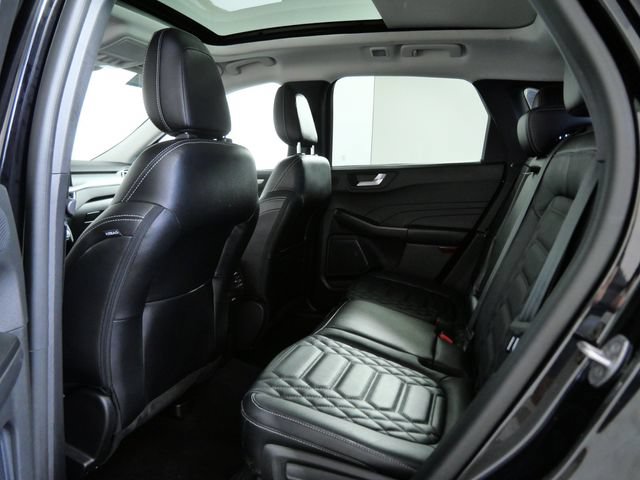Certified 2023 Ford Escape Platinum w/ Premium Technology Package AWD/4WD image 14