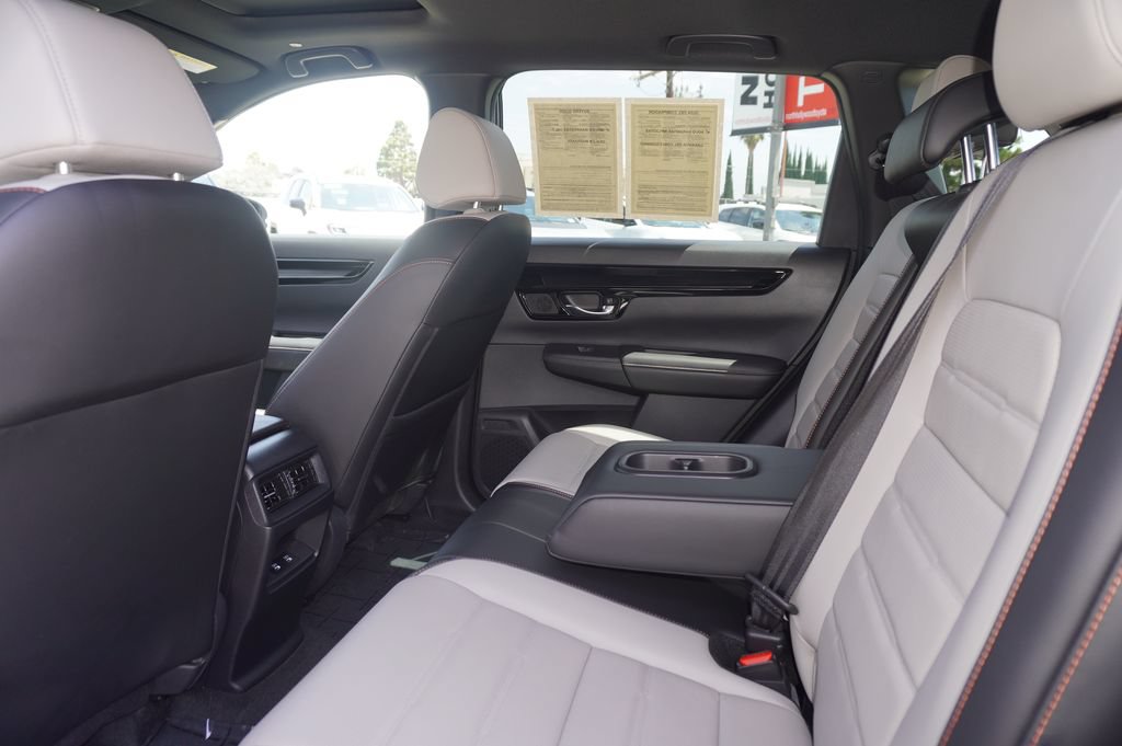 Used 2025 Honda CR-V Sport Touring image 11