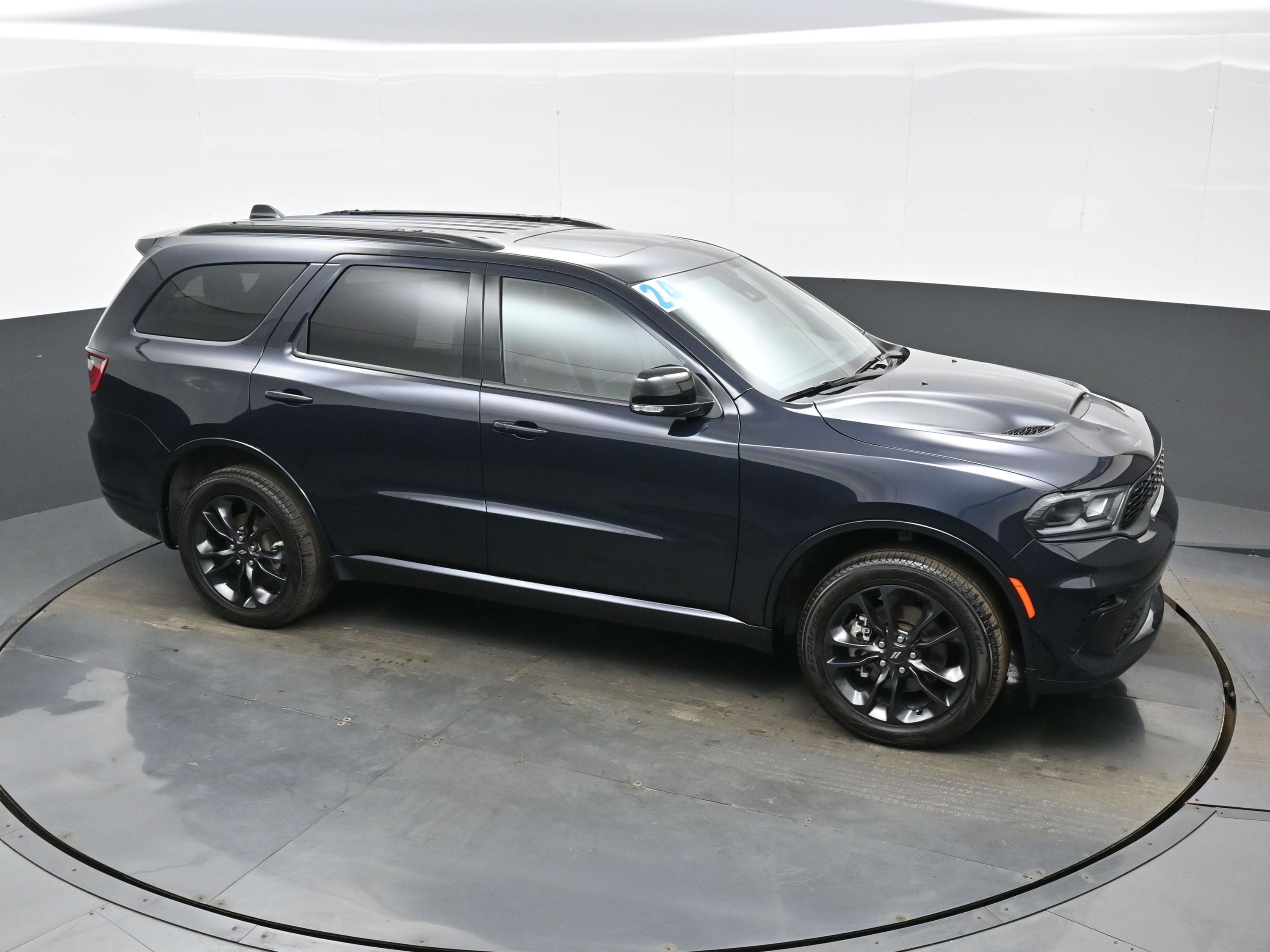 Used 2024 Dodge Durango GT image 40
