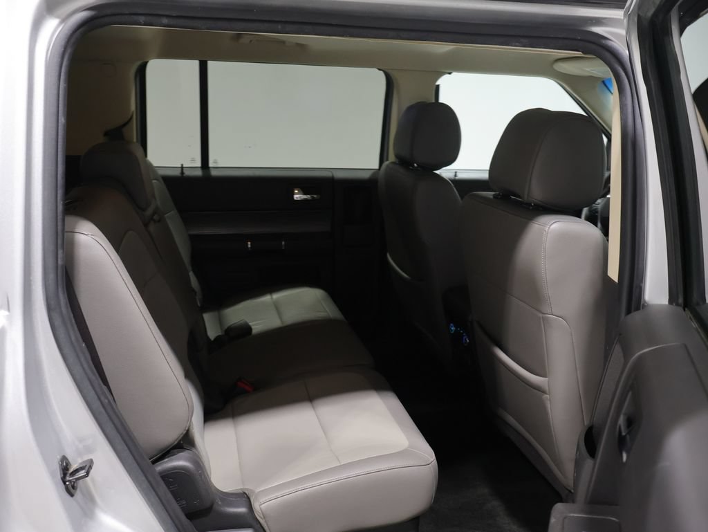 Used 2018 Ford Flex SEL w/ Equipment Group 202A FWD image 20